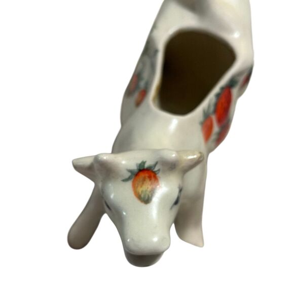 Vintage porcelain Strawberry Cow Creamer - Picture 14 of 16